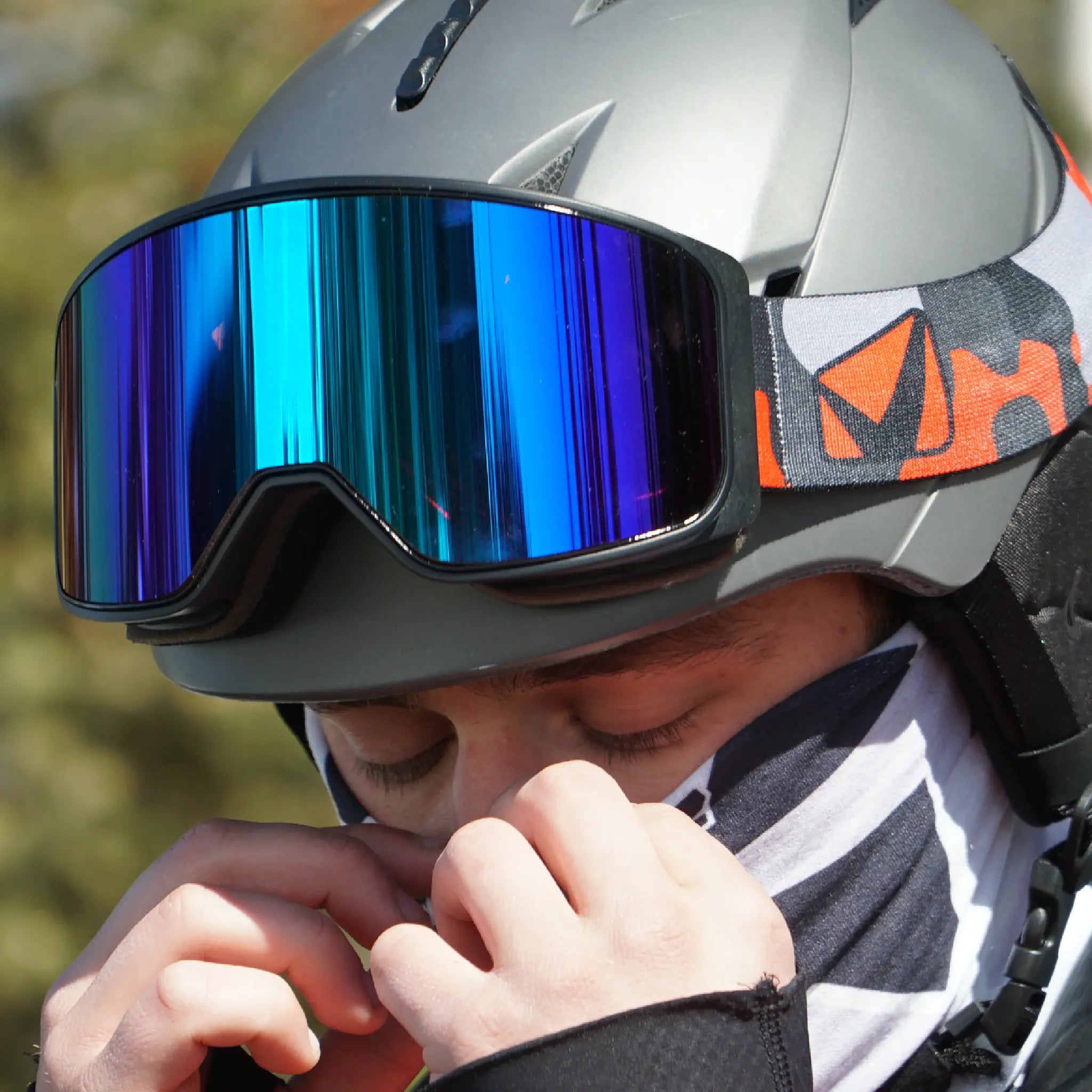 Prop Ski Goggle - Black Frame - Detector Revo Lens - Adult Universal